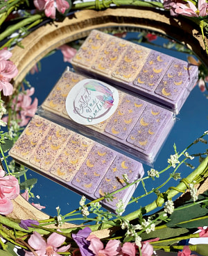 Lilac & Cream Soy Wax melt Snap bar with moon design scented with a calming blend of Lavender & Vanilla.